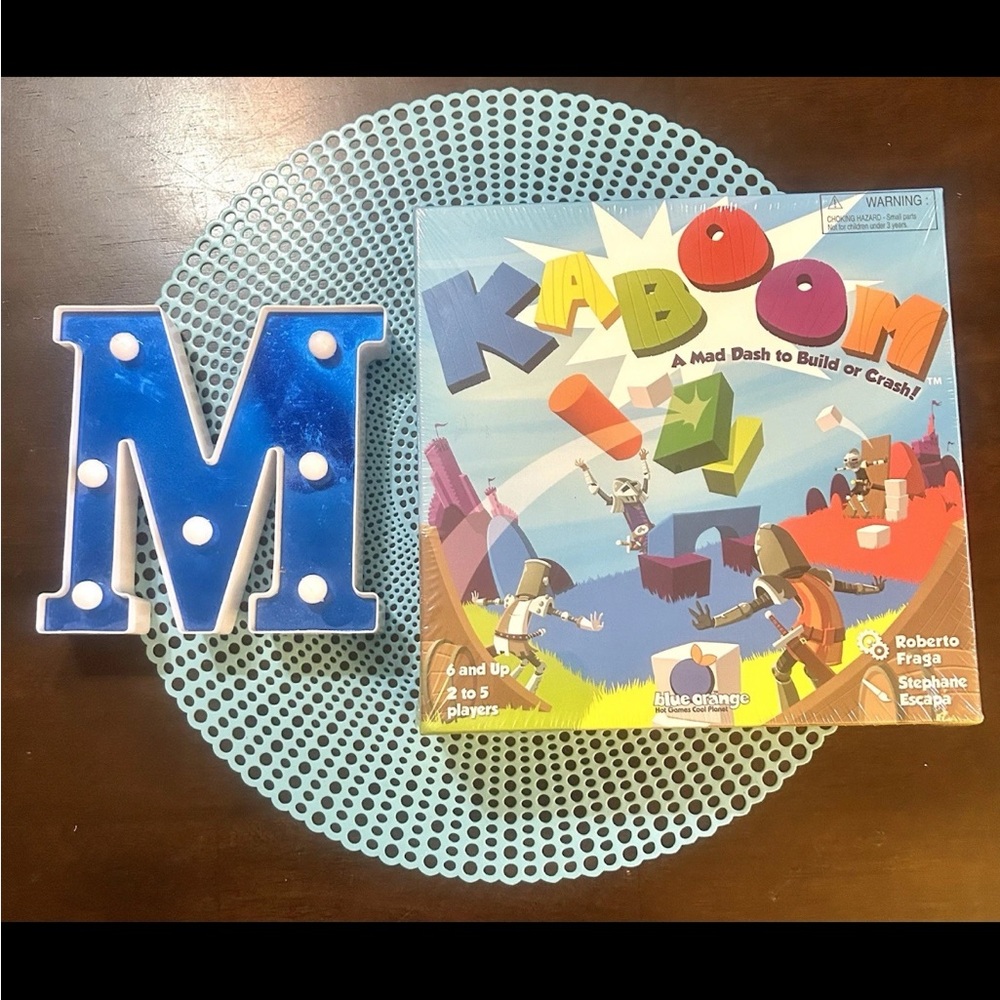 Kaboom Board Game A Mad Dash To Build Or Crash! #LP1825 2013 Blue Orange Games
